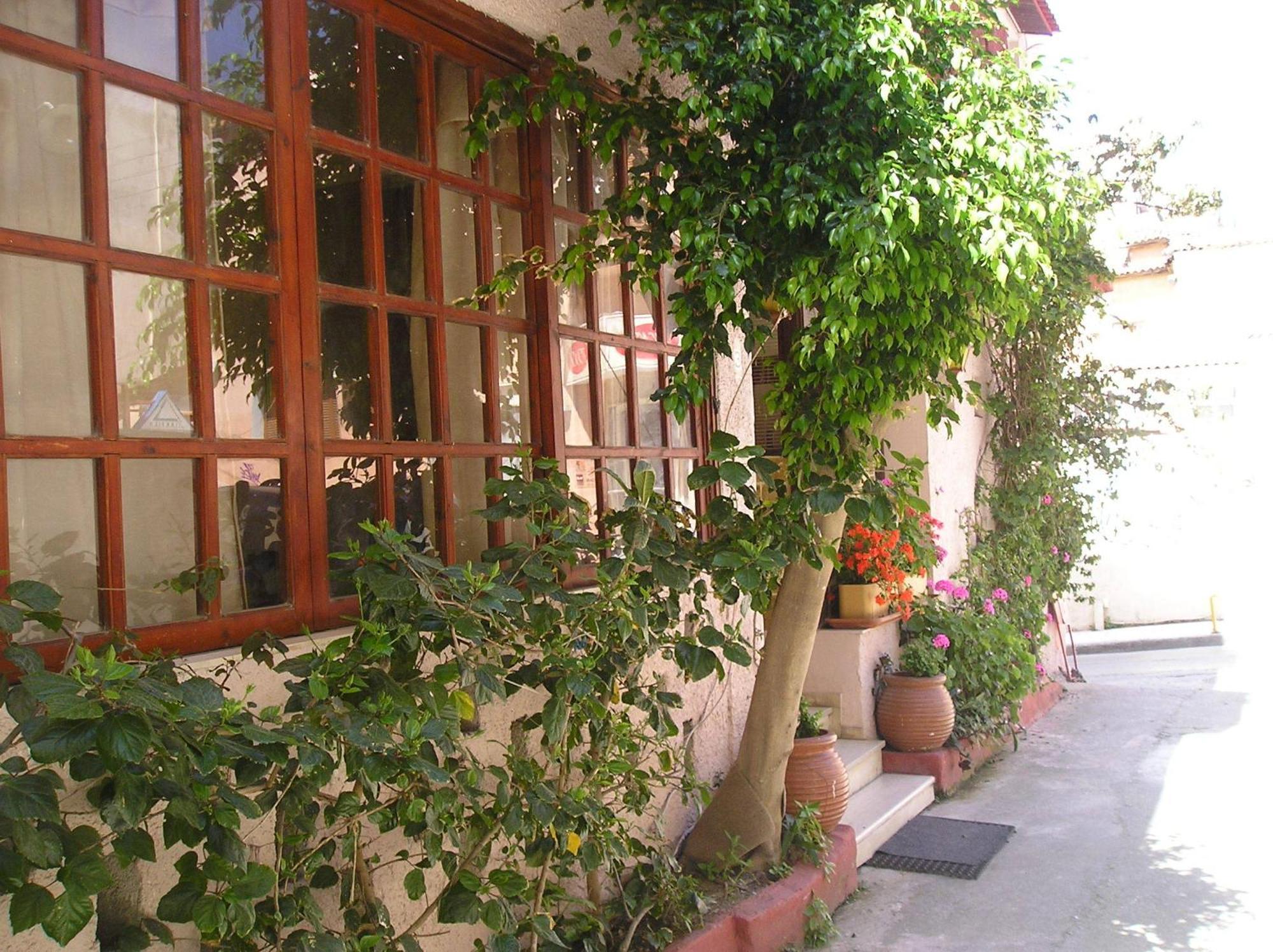 Tina Hotel Chania  Exterior foto