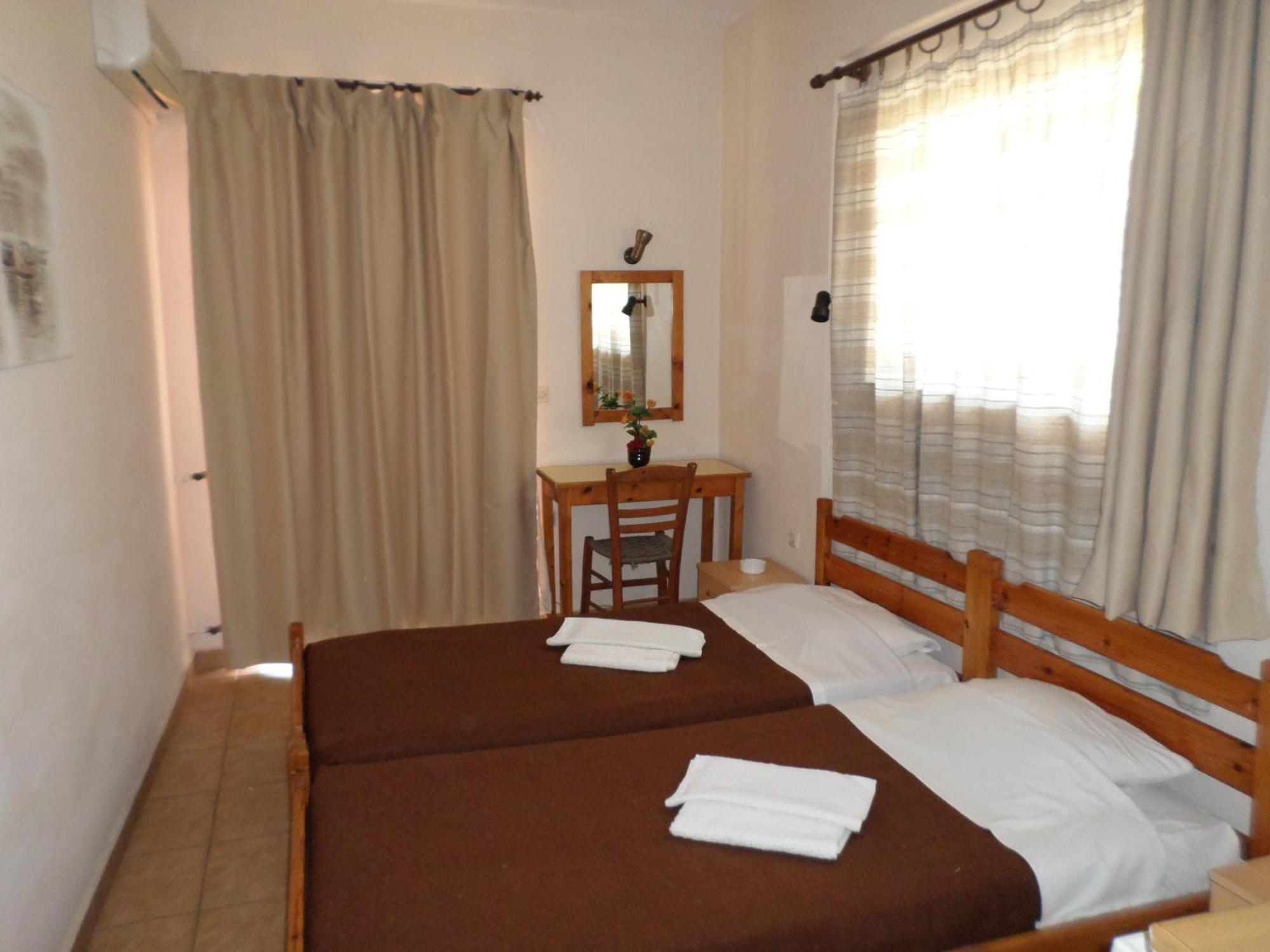 Tina Hotel Chania  Quarto foto